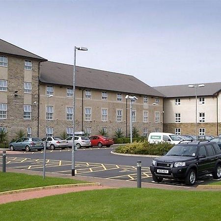 Premier Inn ランカスター エクステリア 写真