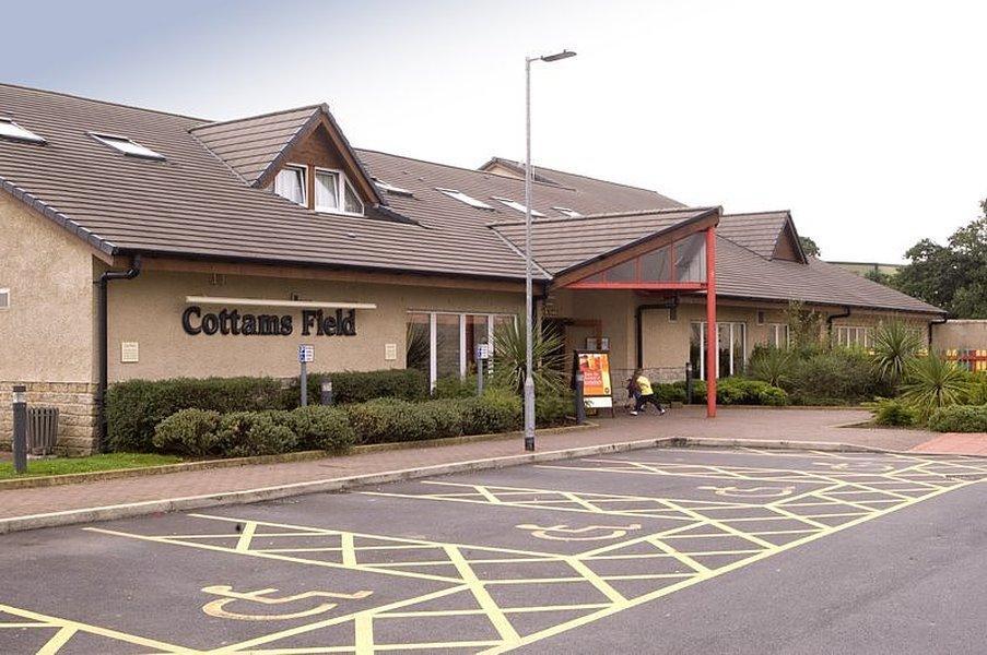 Premier Inn ランカスター エクステリア 写真